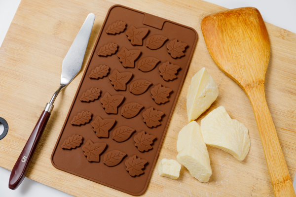 Форма силиконовая "Листья"